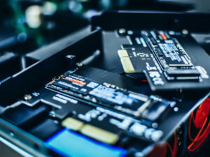 Prečo zdražujú SSD disky a RAM? Za všetkým stojí umelá inteligencia