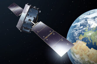 Laserový internet z vesmíru: ESA dosiahla 2,6 Gb/s na geostacionárny satelit, Čína 1 Gb/s. Rádio vo vesmíre končí